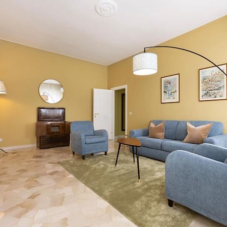 Lilly Apartment Флоренція Екстер'єр фото