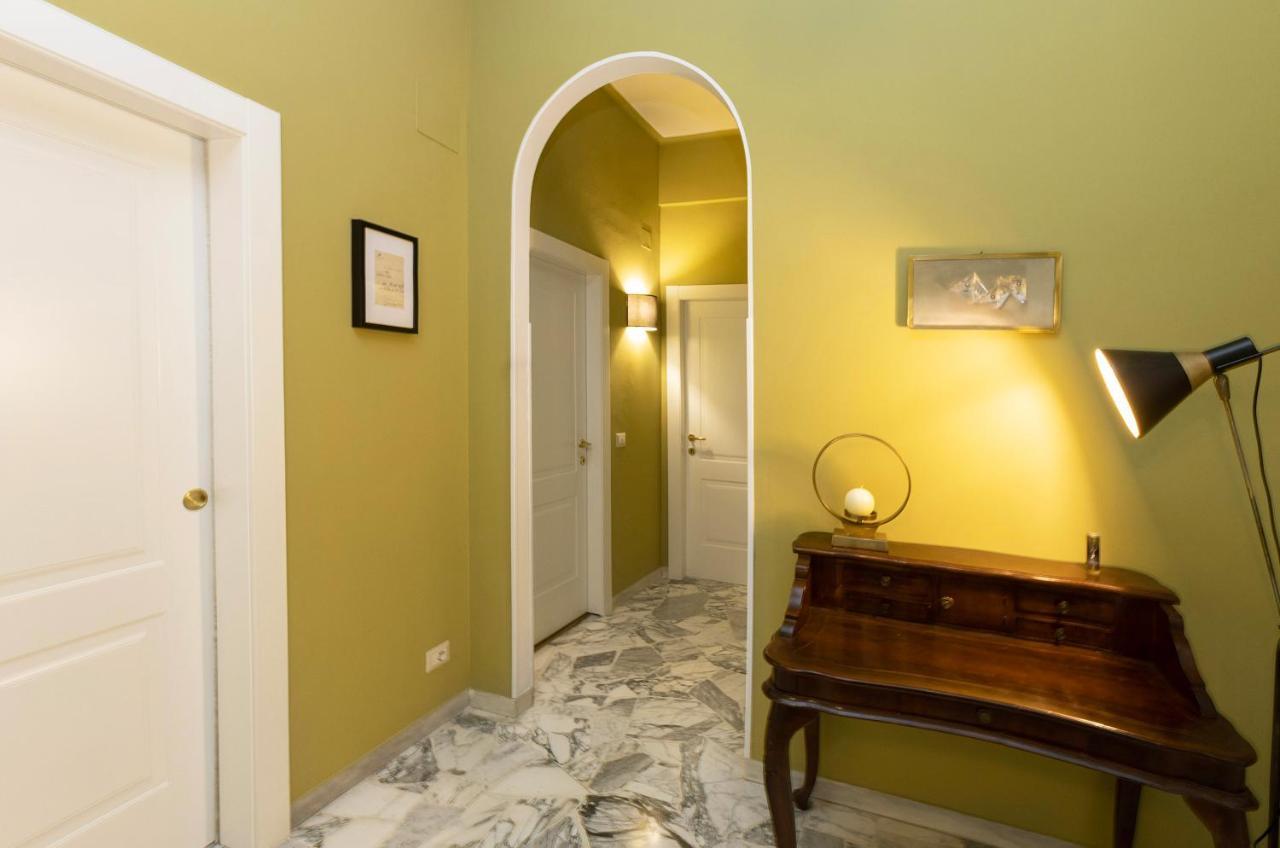 Lilly Apartment Флоренція Екстер'єр фото