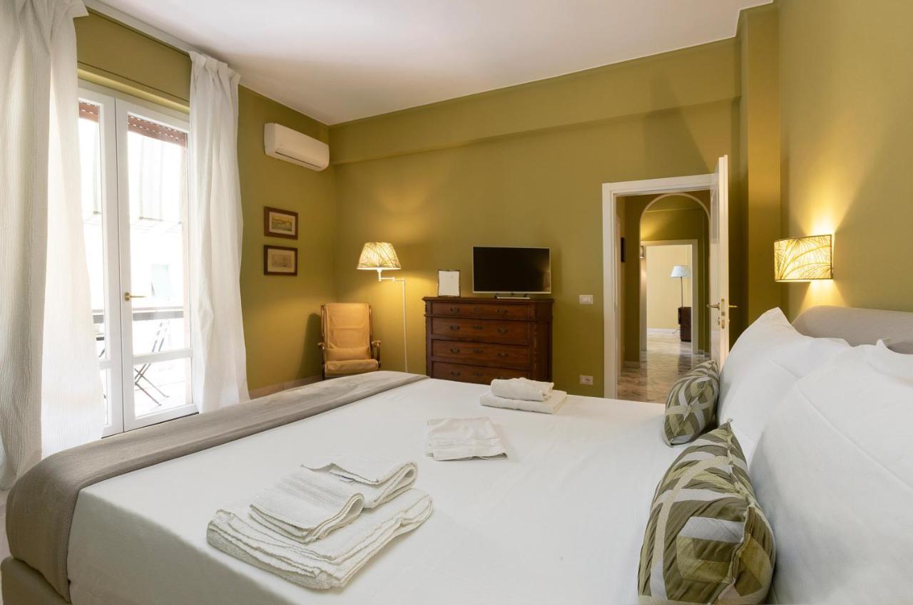 Lilly Apartment Флоренція Екстер'єр фото